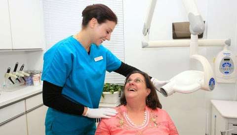 Jobs in White Plains Family Dental - reviews